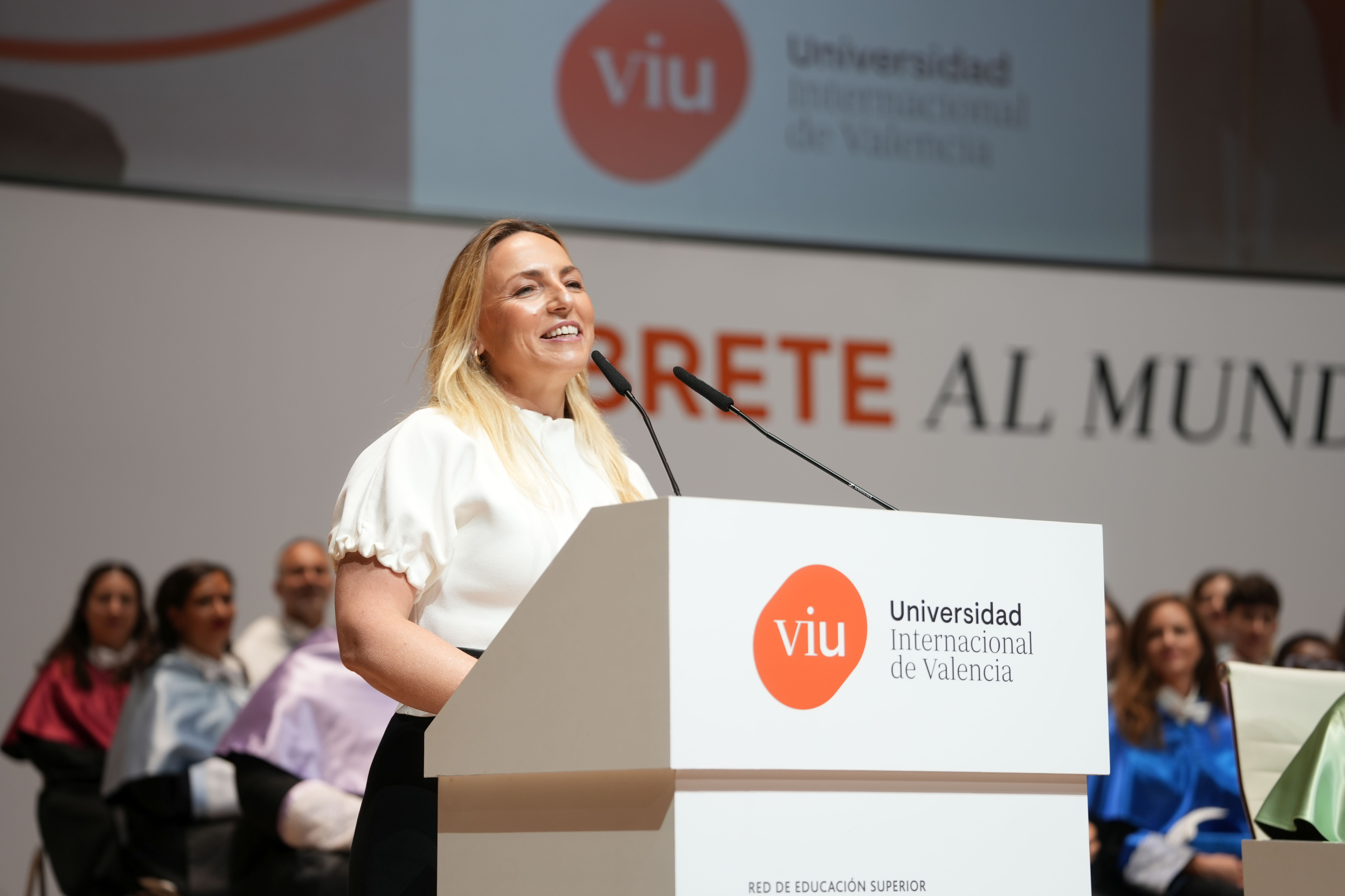 Lucía mi pediatra, en la graduación VIU 2026