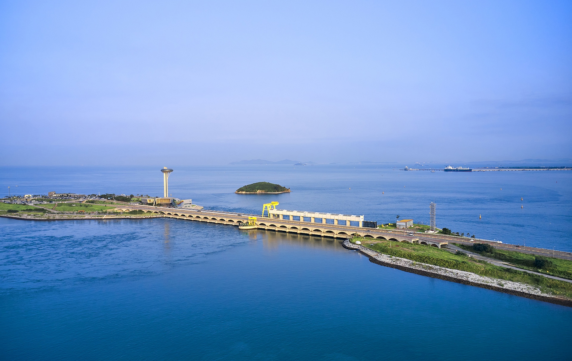 Central Sihwa Lake