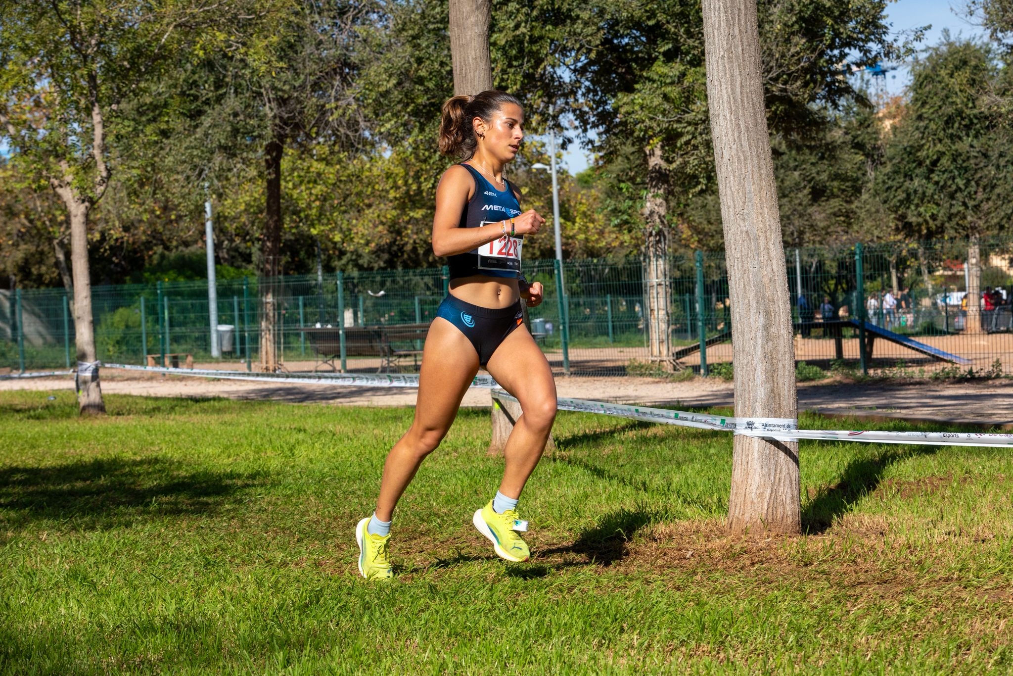 Cristina Munar, estudiante de VIU durante una carrera de larga distancia