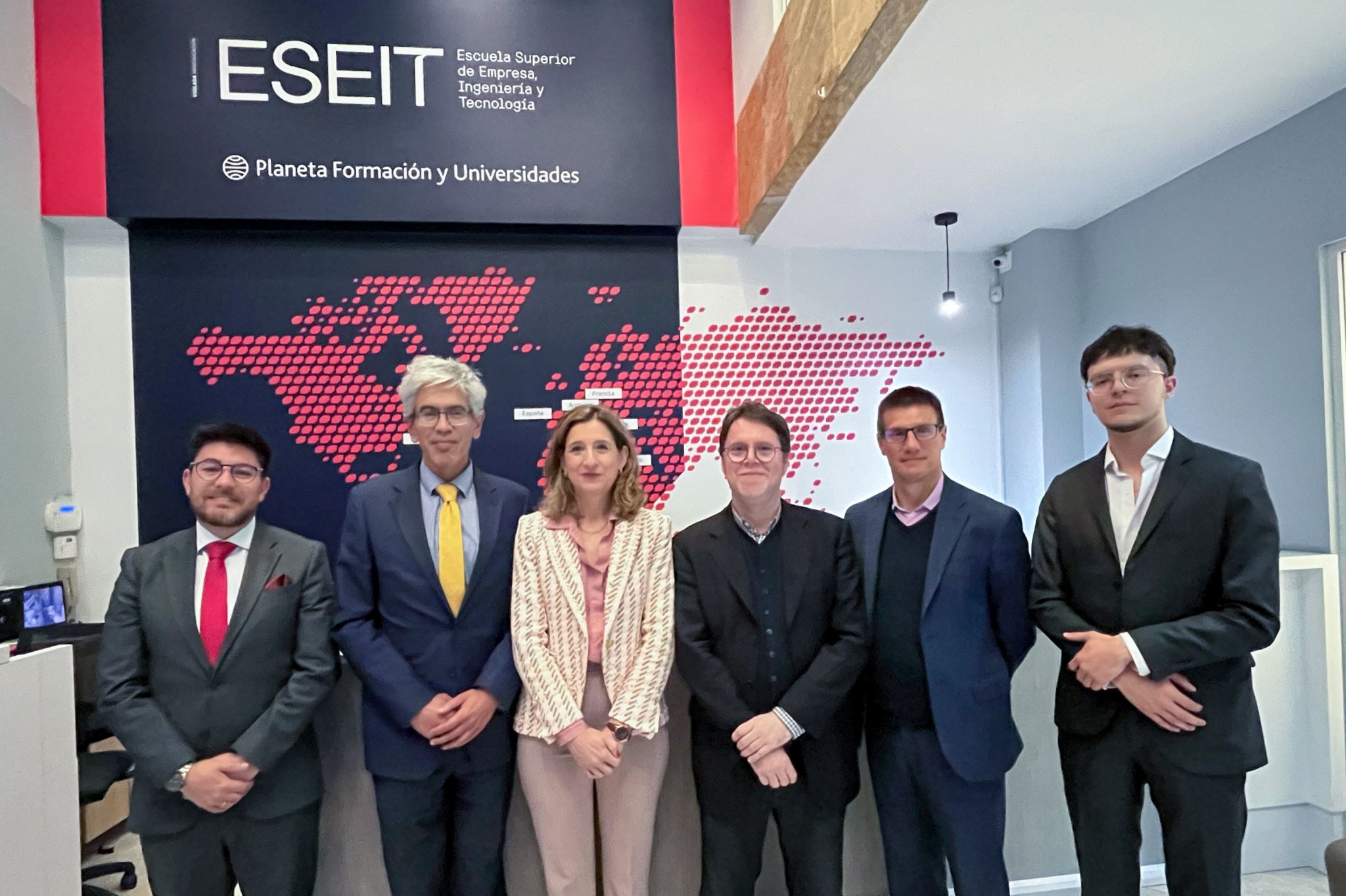 Visita LATAM ESEIT