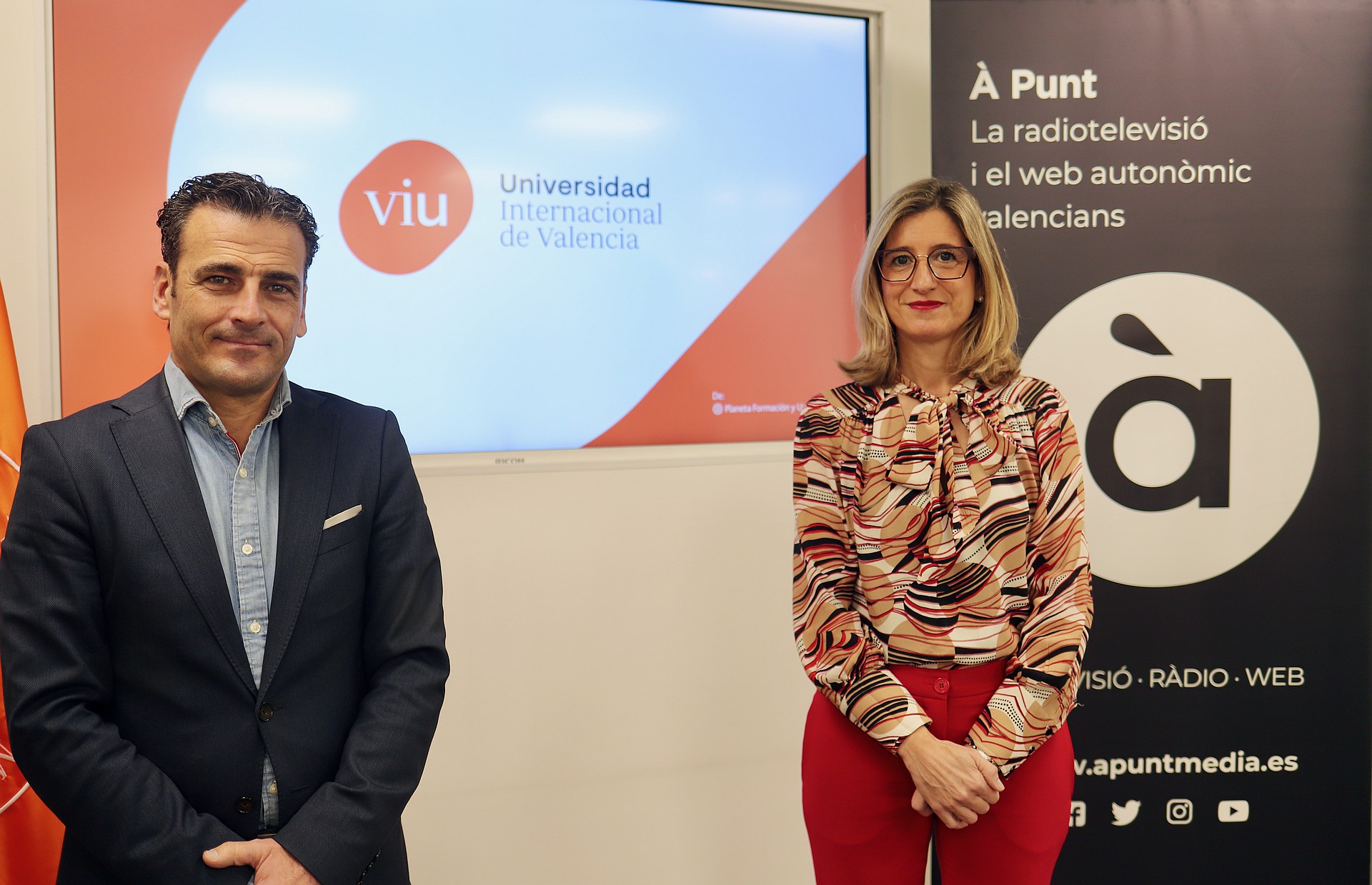 La Universidad Internacional de Valencia firma un convenio de colaboración con À Punt VIU España