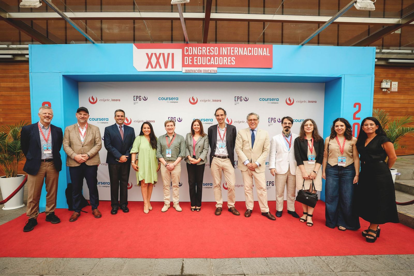 Toni García Photocall grupal CIE 26