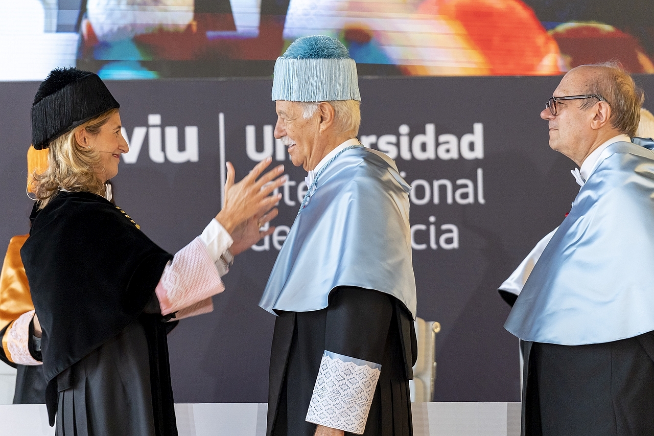 Eduardo Mendoza nombramiento