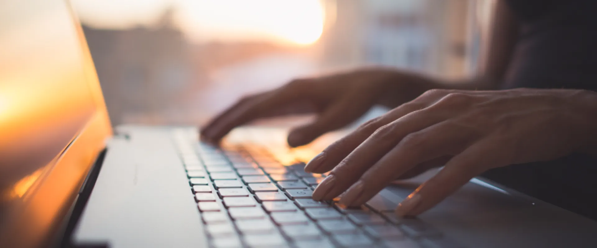 Imagen background banner programas en inglés