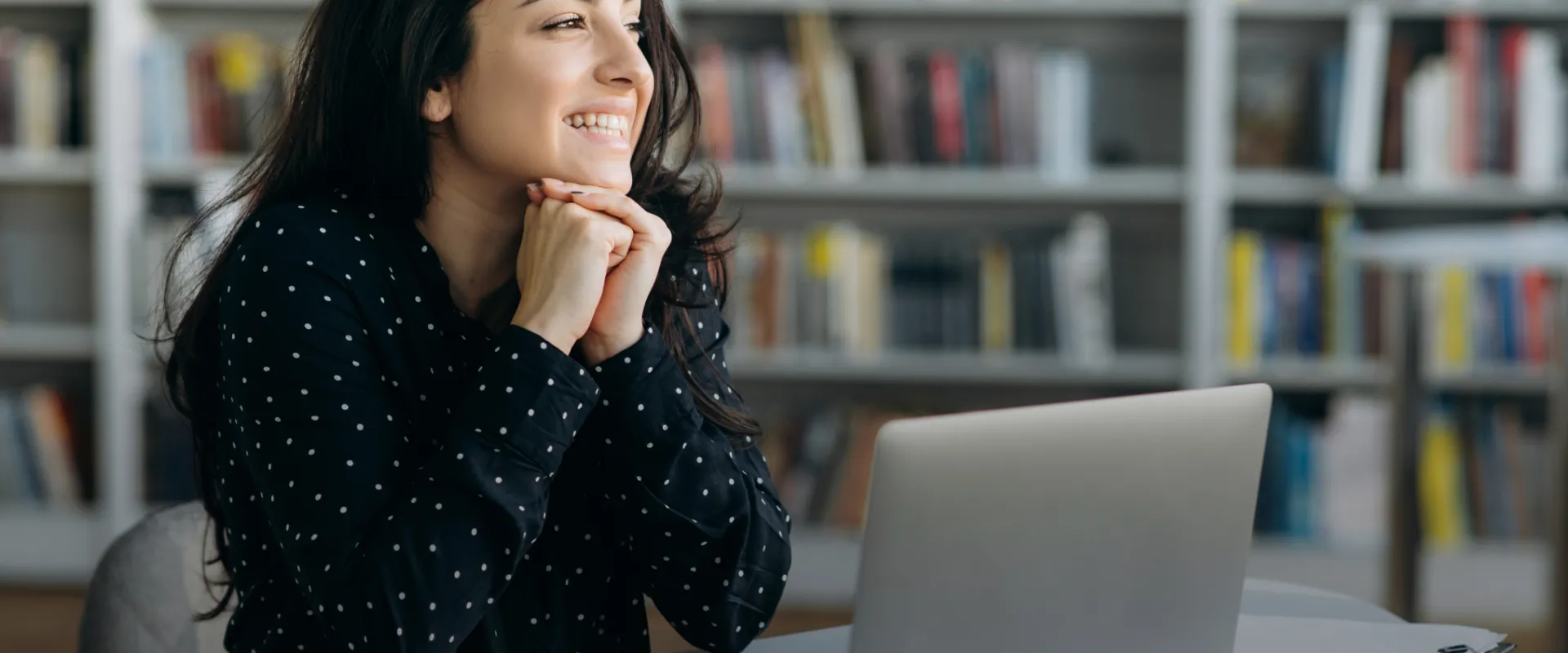 Imagen slide beneficios de estudiar en VIU