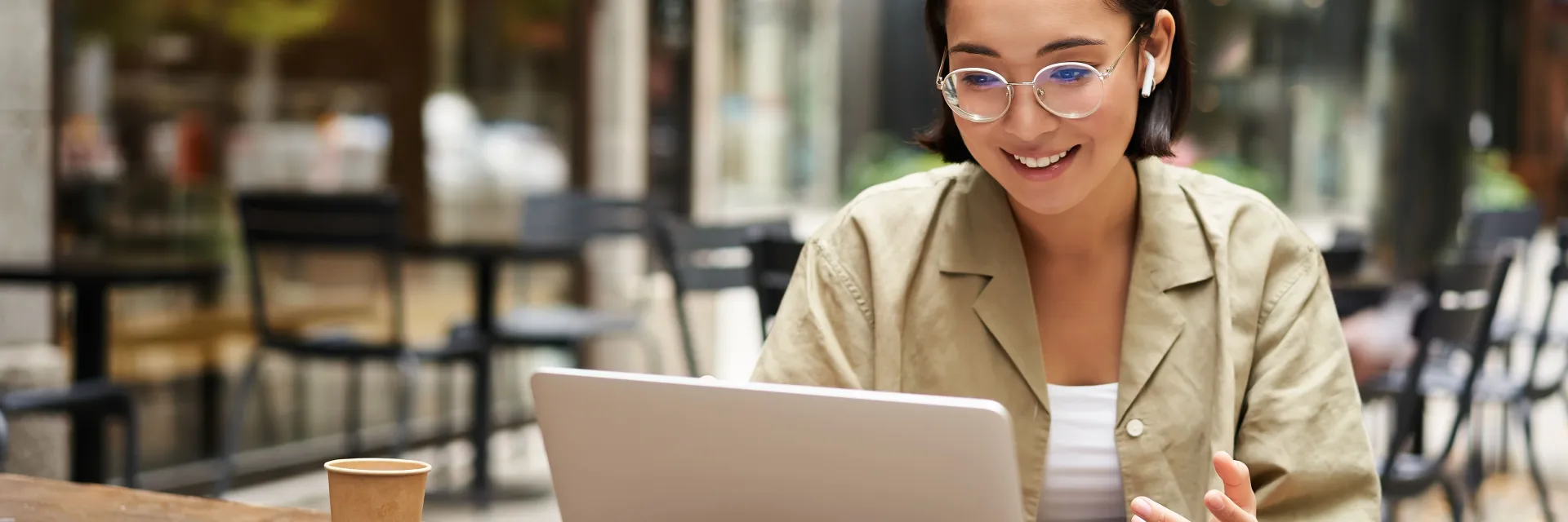 Facultad de Artes, Humanidades y Comunicación