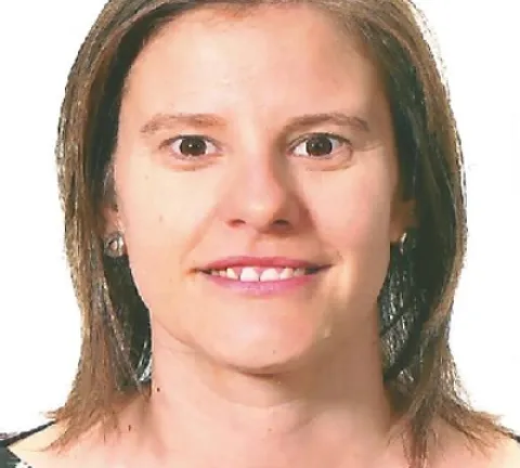 Iris-gonzalez.png Iris-gonzalez.png