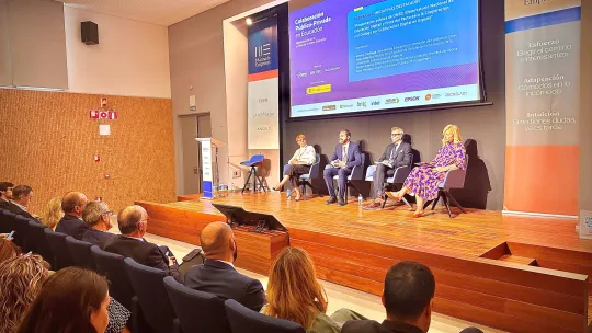 Presentación ONED - Intervención del decano de la Facultad de Ciencias de la Eduación Dr. Jesús E. Albertos