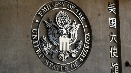 Cómo trabajar en una embajada o en los consulados Cómo trabajar en una embajada o en los consulados