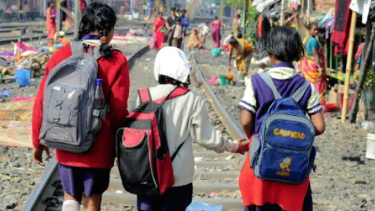 LA-EDUCACIO--N-COMO-ARMA.jpg LA-EDUCACIO--N-COMO-ARMA.jpg