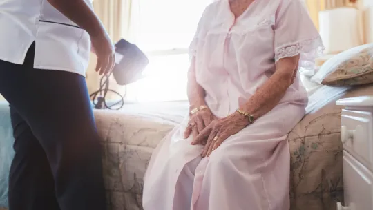 auxiliar-de-enfermería.jpg auxiliar-de-enfermería.jpg