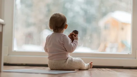 confinamiento-bebe_0.jpg confinamiento-bebe_0.jpg