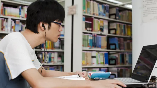 iStock_000017086901_Large.jpg iStock_000017086901_Large.jpg