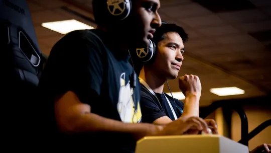 juegos MOBA.jpg juegos MOBA.jpg