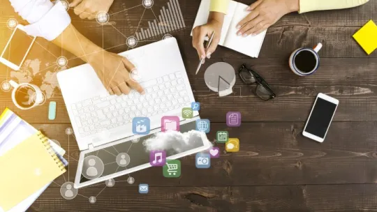 tecnologia y comunicacion.jpg