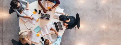 Área de conocimietno VIU - Distributiva