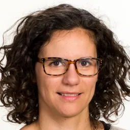 Aurora L¢pez FoguÇs.png