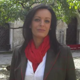 FOTO ELENA ARTEAGA.jpg