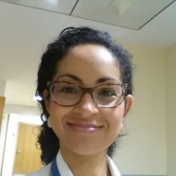 FOTO ILHAM ENFERMERA_page-0001.jpg