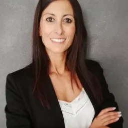 Foto Nuria Molina.jpg