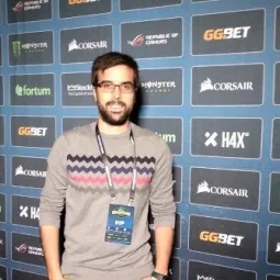 JavierCarrion recorte.jpg