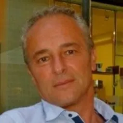 José Luis Lobo_MU Comunicación y Marketing Político.jpg