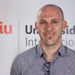 Vicent Mart°nez Badenes.png