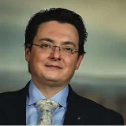 Dr. Brenno Ambrosini