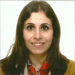 foto carnet cristina bernal.jpg