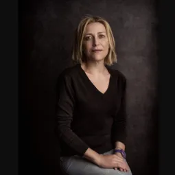 nieves pascual png.png