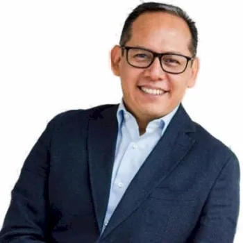 Dr. Eric García-López