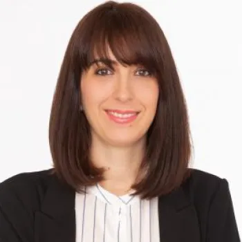 Dra. Estrella Cobos Jiménez