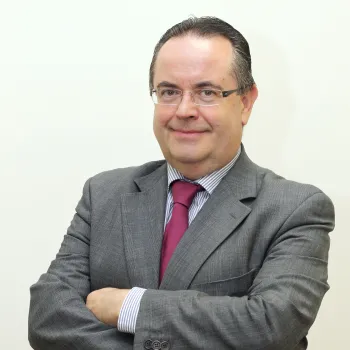 Dr. Jesús Ruiz García