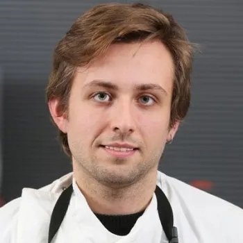 Dr. Federico Lucantoni