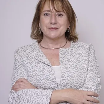 Dra. Carmen María Queiro Ameijeiras