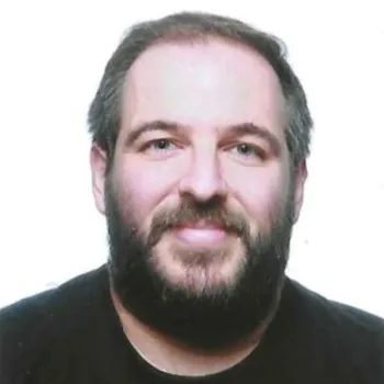 Dr. Ricardo Escudero Cid