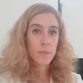 Dra. Elisa izquierdo Acebes