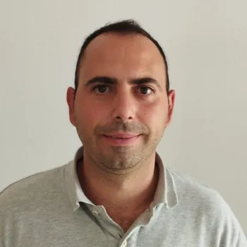 Héctor Simarro Moncholí