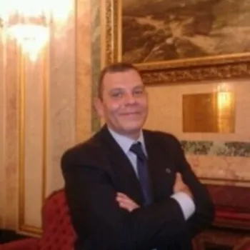 Dr. Ivón Valdés Sánchez