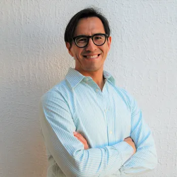 Dr. Edgar González-Hernández