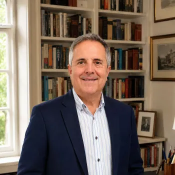 Dr. José Abad Almendariz