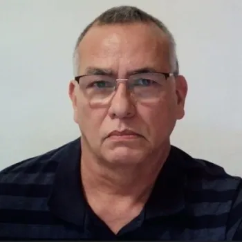 Dr. Israel Francisco Benítez Pina