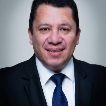 Dr. José Ricardo Sosa Orellana