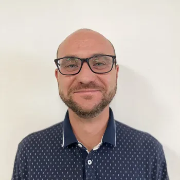 Dr. José M. Cecilia