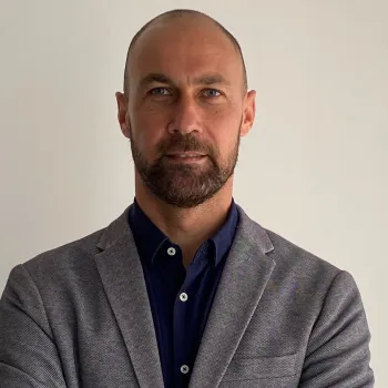 Dr. Néstor Alonso Villodre