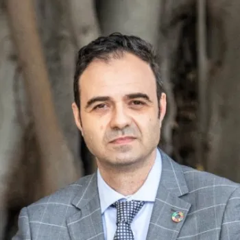 Carlos Seisdedos