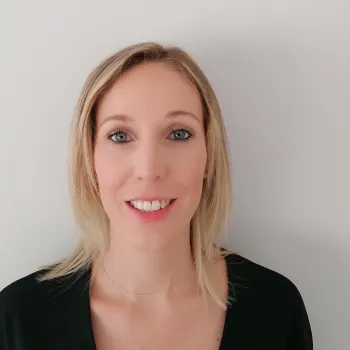 Dra. Ana Cristina Cabellos