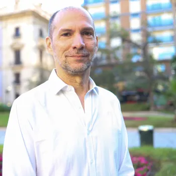 Dr. Néstor Sánchez Doreste