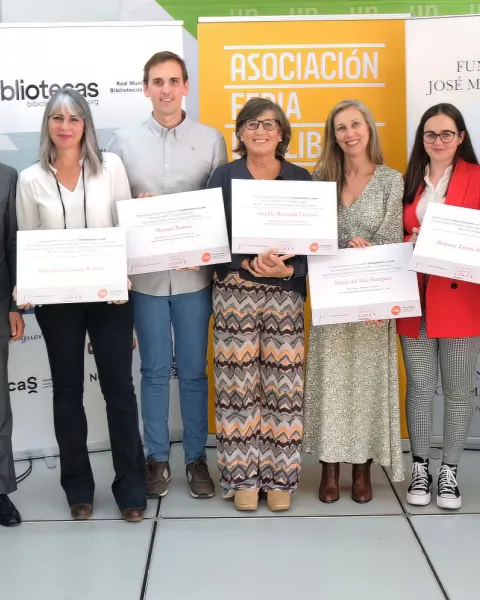 Ganadores y autoridades 4ta edición EAL