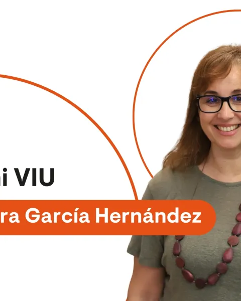 Retrato de Alejandra García Hernández estudiante de VIU recortada sobre un fondo blanco con formas geométricas y nombre y logo de VIU